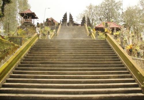 Pura Pucak Penulisan